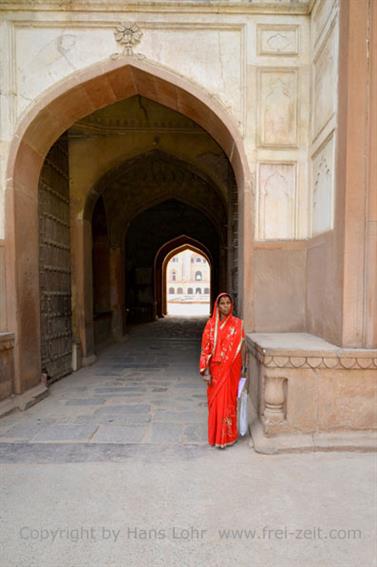 SAFDARJANG`S TOMB,__DSC2072_c_H600